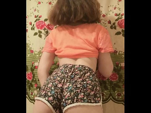❤️ Seksikas noor beib strippib oma pükse kaamera ees ära Koduporno at us