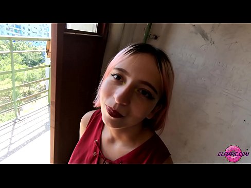 ❤️ Sensuaalne tudeng imeb võõrast tagalas - sperma tema näole Koduporno at us